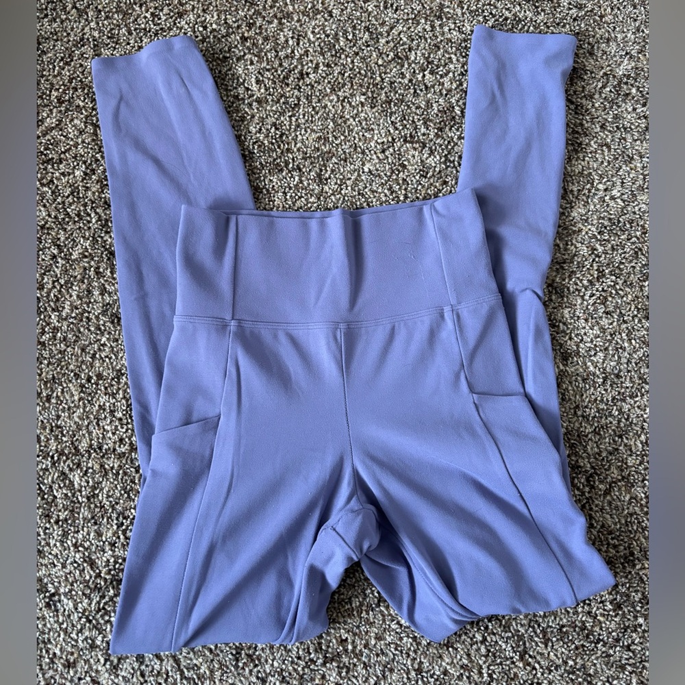 REI Lavender High-Waist Leggings with Side Pockets